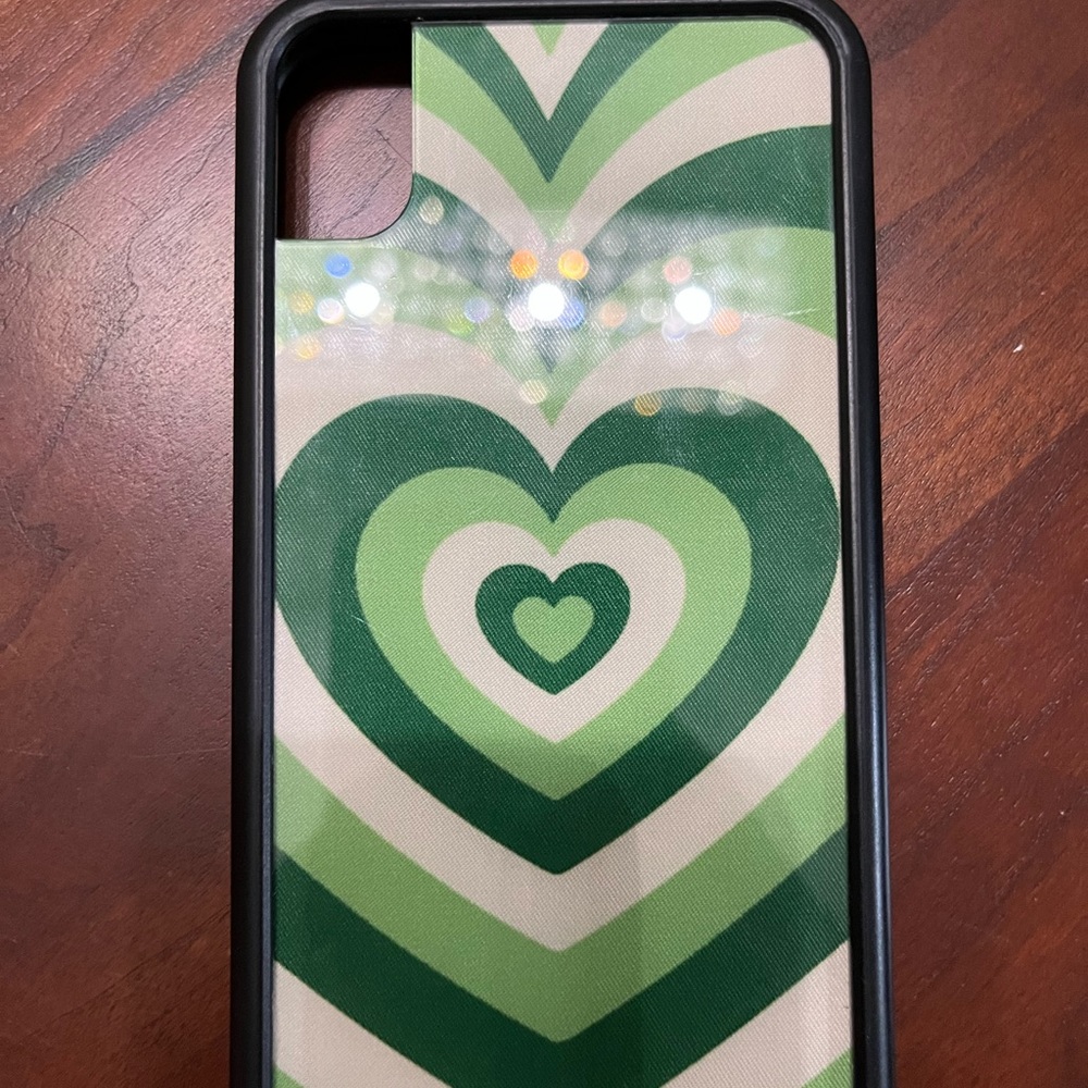 wildflower case iPhone XR green heart